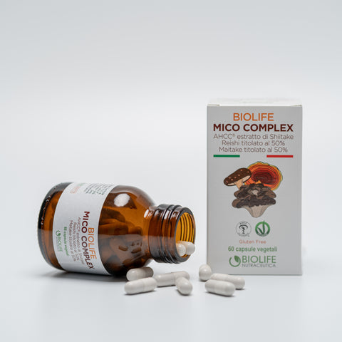 Biolife Mico Complex 60 capsule da 500 mg | AHCC Authentic®, Reishi titolato al 50%  e Maitake titolato al 50% | Potente supporto micoterapico